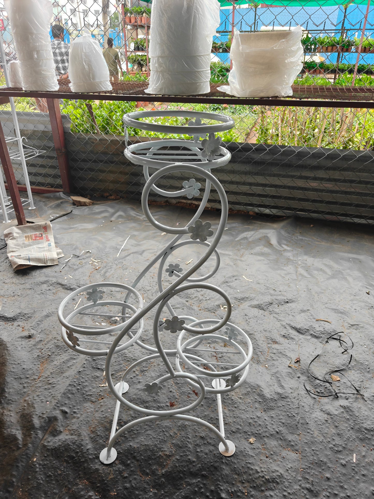 S shape Iron stand