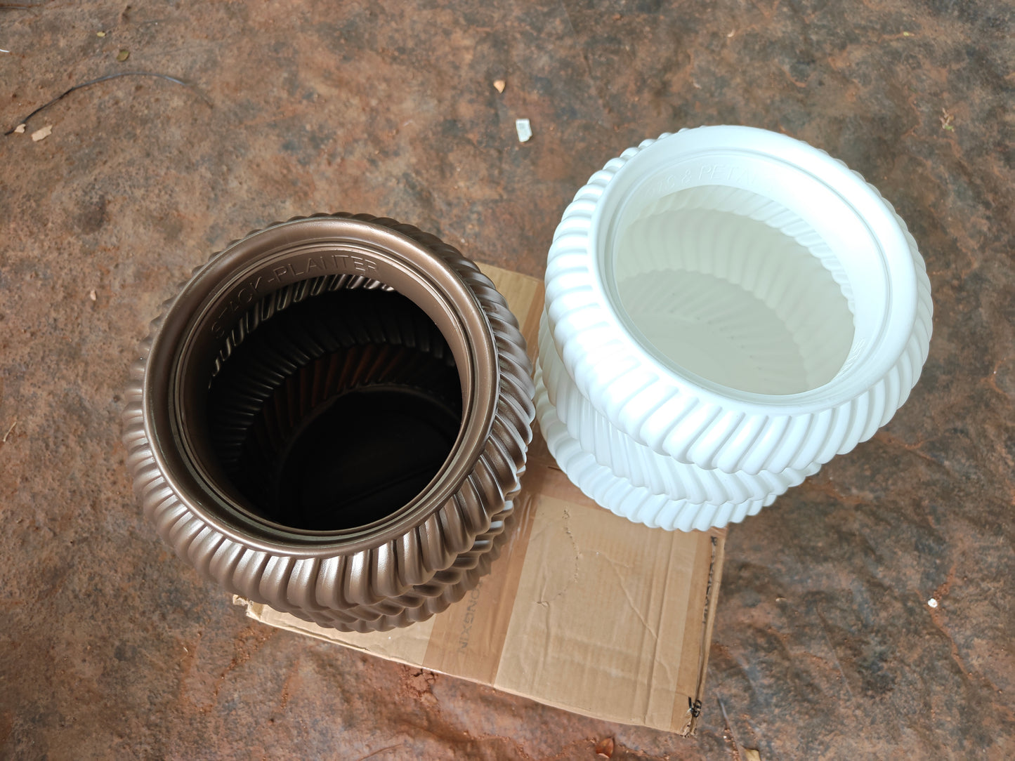 Stack 12" Planter Pots