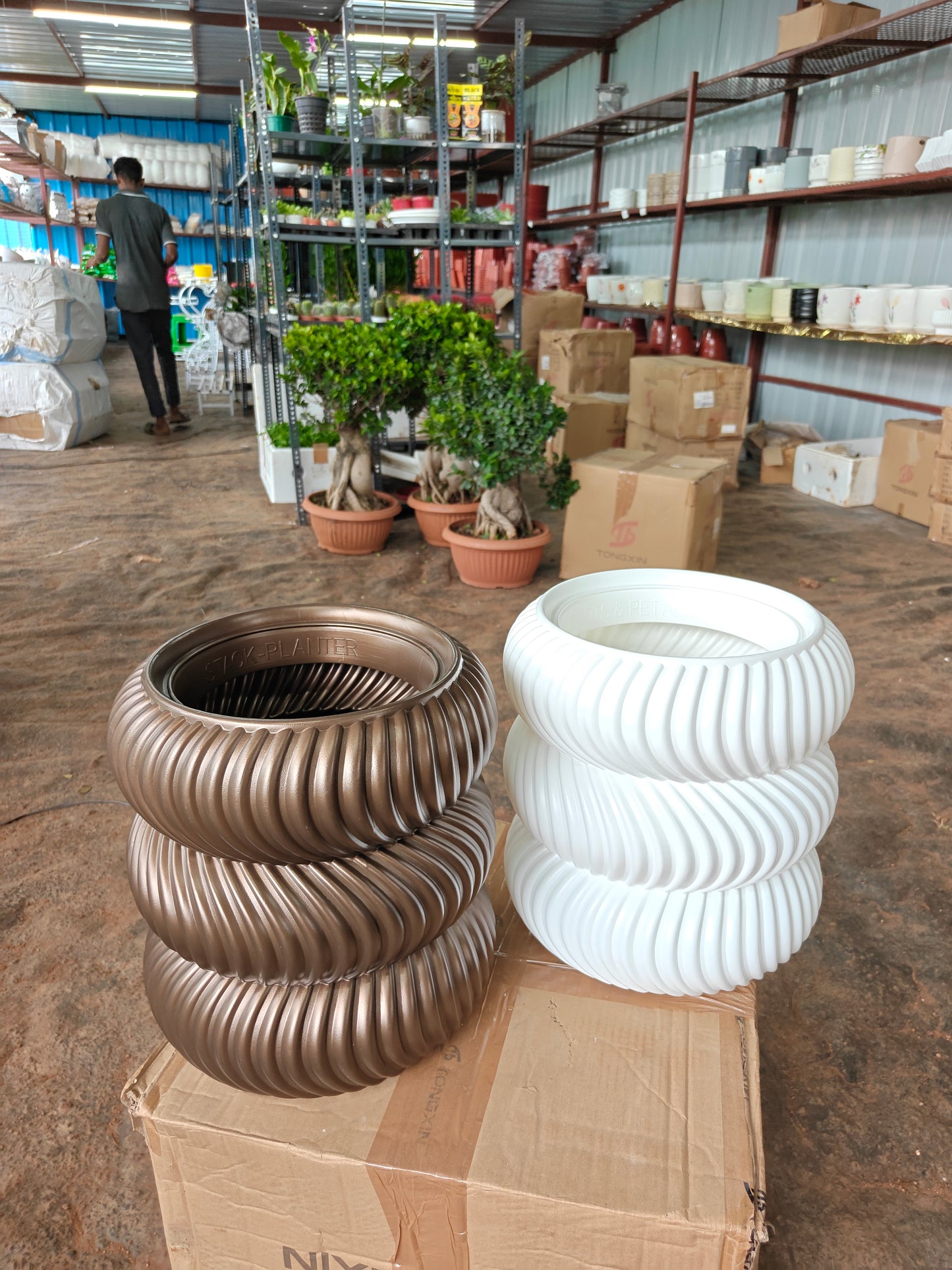 Stack 12" Planter Pots