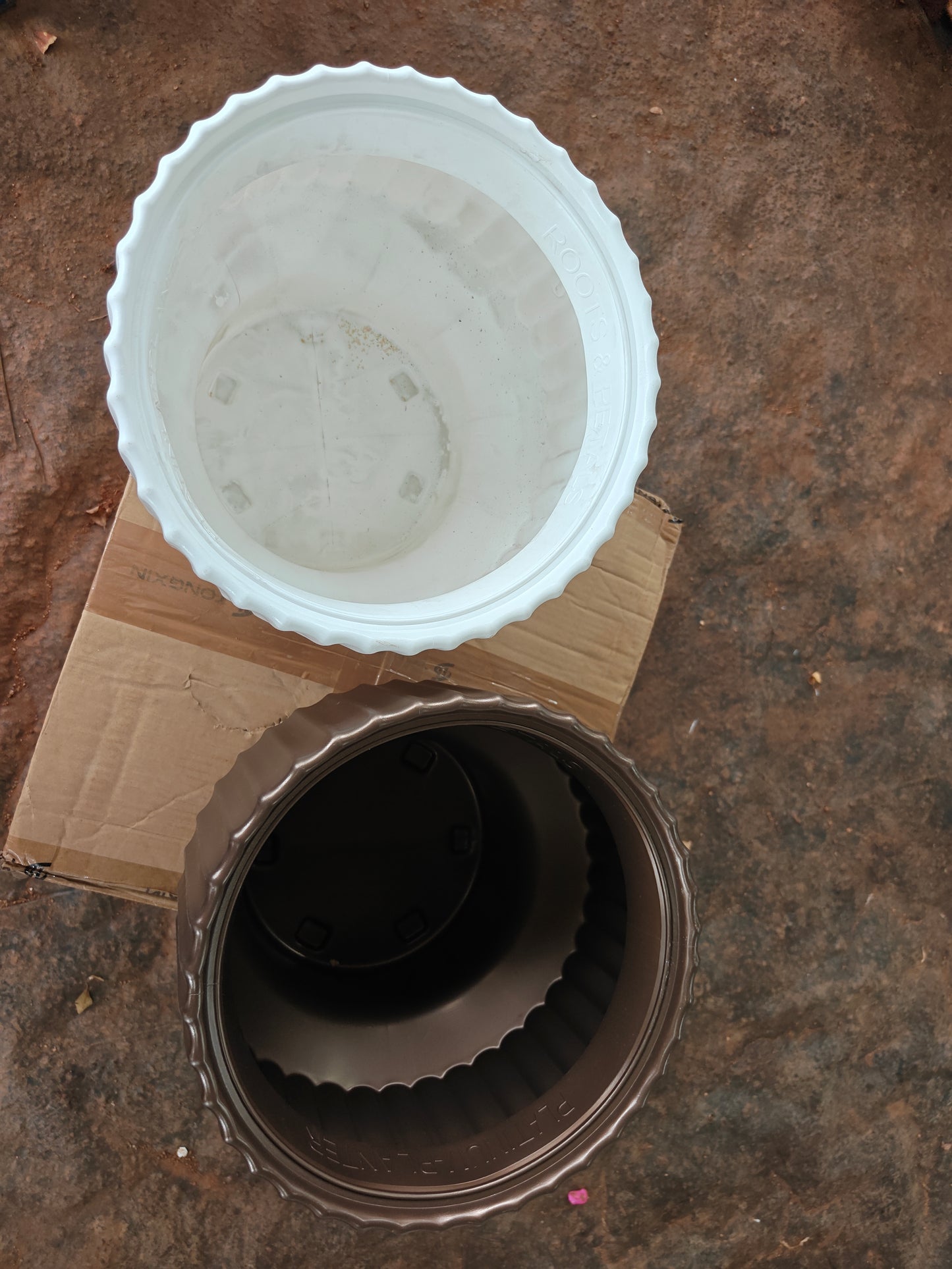 Platinum Planter Pots