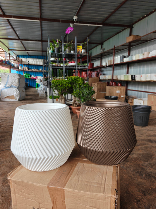 Lord Planters Pots